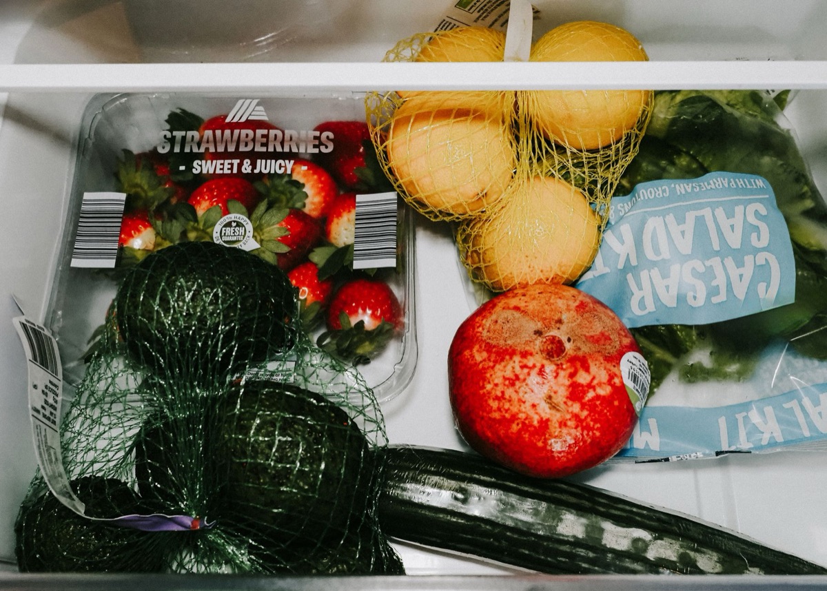 kitchen refrigerator with pipe blockage