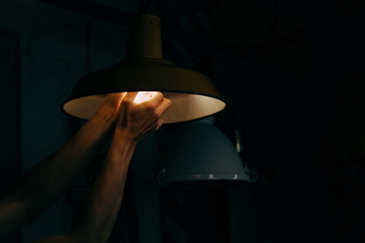 Diagnose plafondlamp: beste tips voor flikkerende lamp 5